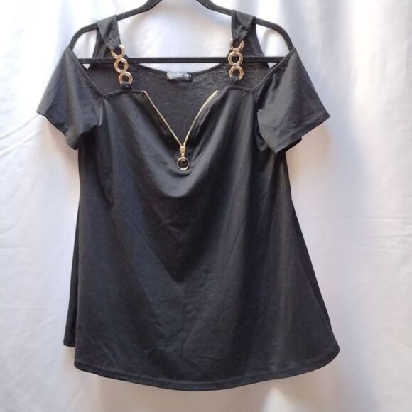 Chic Me top  - Picture 1 of 4